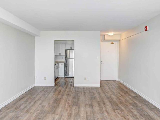Apartment for rent in City Centre, Windsor