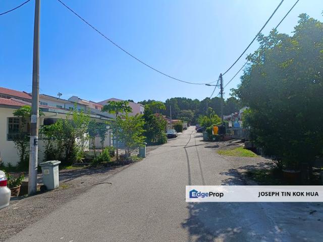 House for sale in Country Heights Damansara, Kuala Lumpur