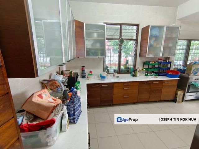 House for sale in Country Heights Damansara, Kuala Lumpur
