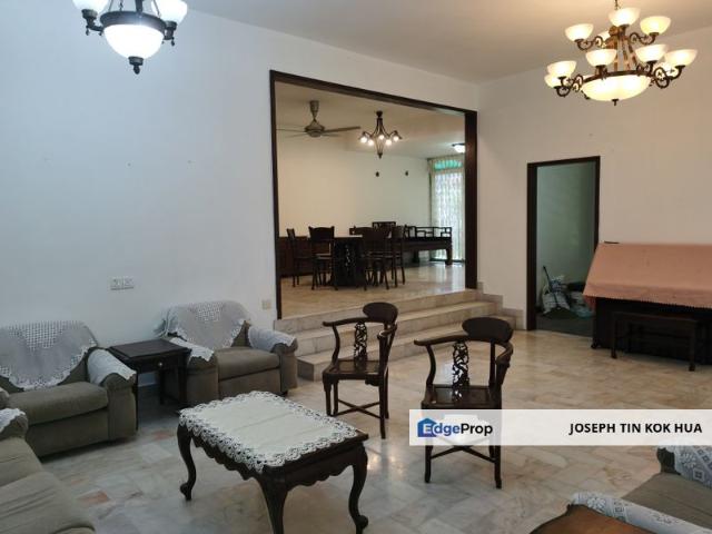 House for sale in Country Heights Damansara, Kuala Lumpur