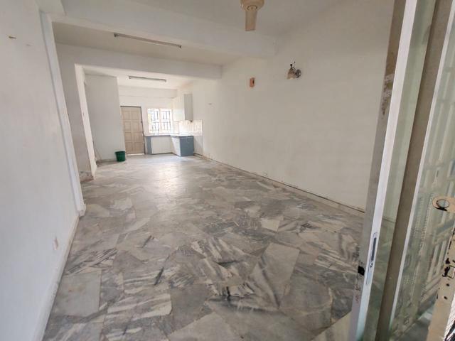 Townhouse for rent in Country Heights Damansara, Kuala Lumpur