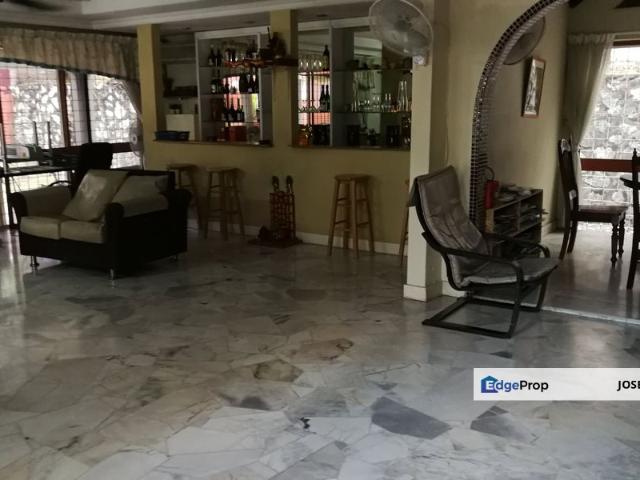 House for sale in Country Heights Damansara, Kuala Lumpur