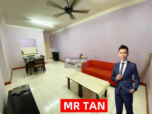 Residential House for sale in Country Heights Damansara, Kuala Lumpur