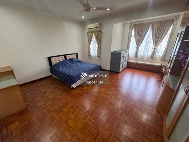 Residential House for sale in Country Heights Damansara, Kuala Lumpur