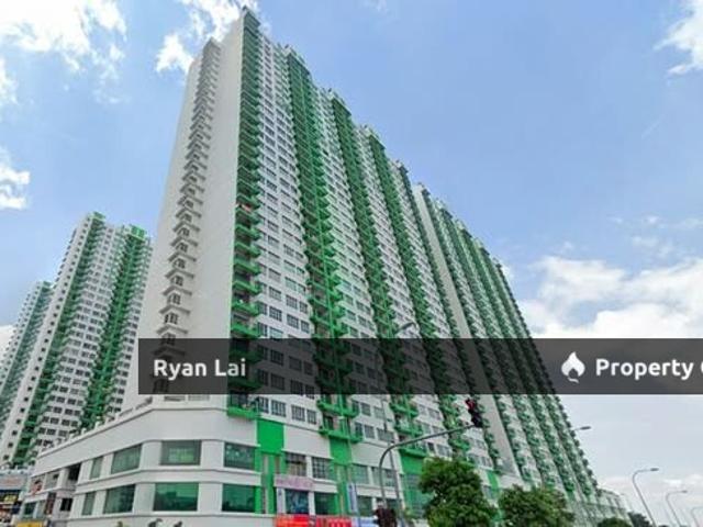 Serviced Residence for rent in Country Heights Damansara, Kuala Lumpur