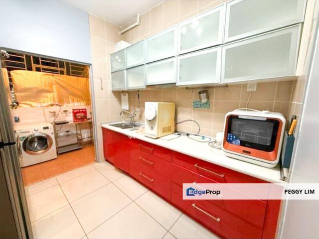 Condominium for rent in Country Heights Damansara, Kuala Lumpur