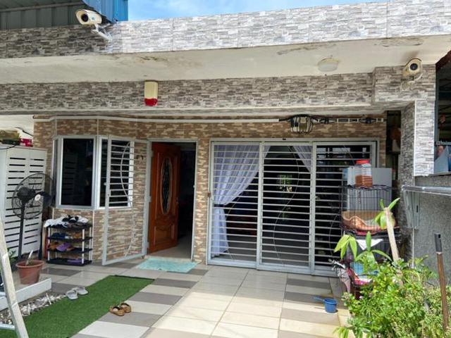 Terraced House for sale in Country Heights Damansara, Kuala Lumpur