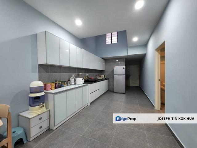 House for sale in Country Heights Damansara, Kuala Lumpur