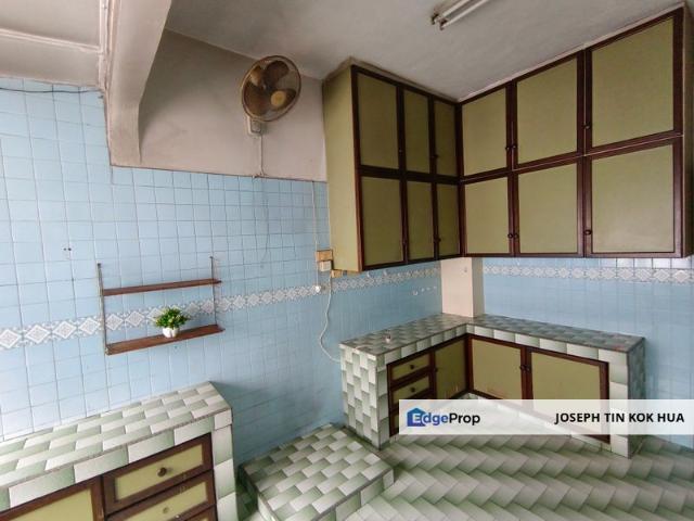 House for sale in Country Heights Damansara, Kuala Lumpur