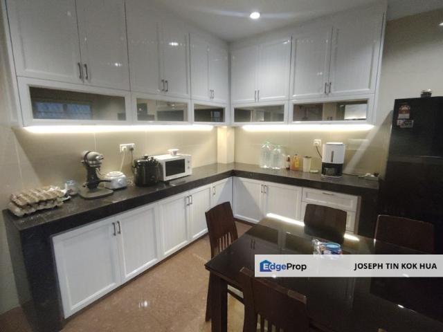 House for sale in Country Heights Damansara, Kuala Lumpur