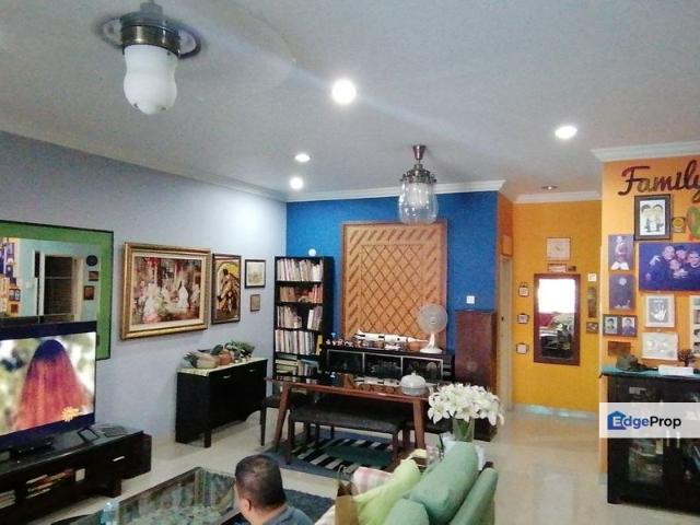 House for sale in Country Heights Damansara, Kuala Lumpur