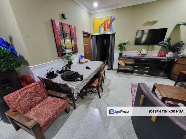 House for sale in Country Heights Damansara, Kuala Lumpur