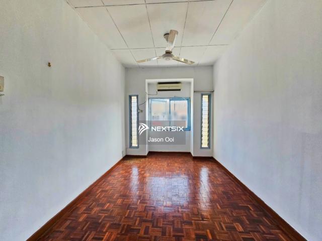 Residential House for sale in Country Heights Damansara, Kuala Lumpur