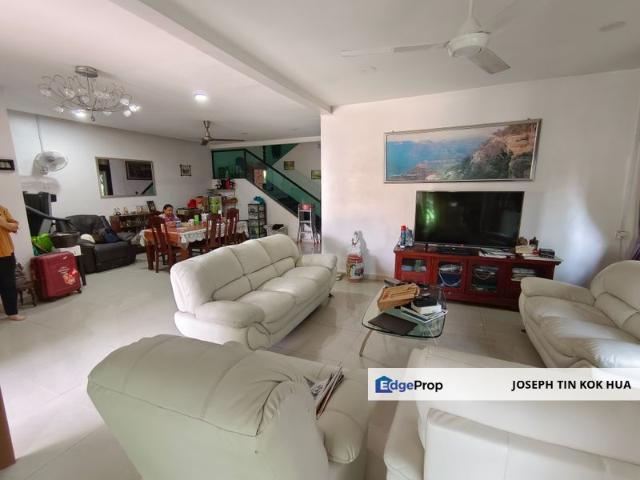 House for sale in Country Heights Damansara, Kuala Lumpur