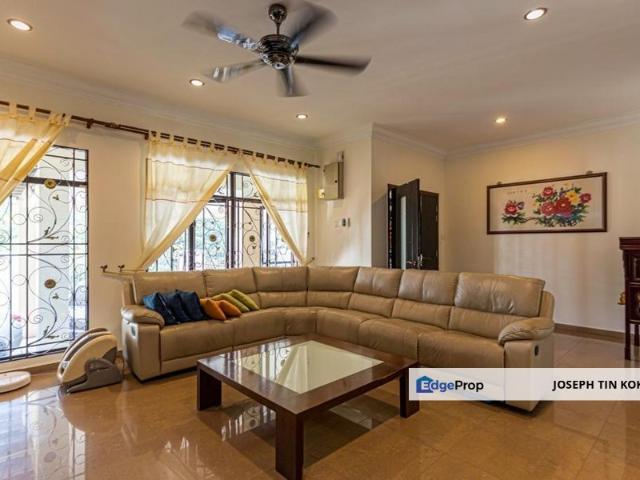House for sale in Country Heights Damansara, Kuala Lumpur