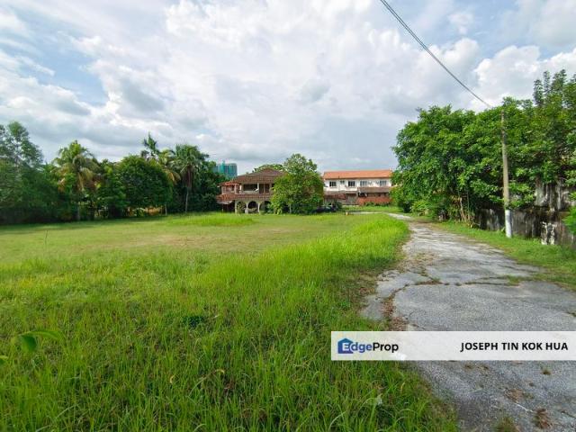 House for sale in Country Heights Damansara, Kuala Lumpur