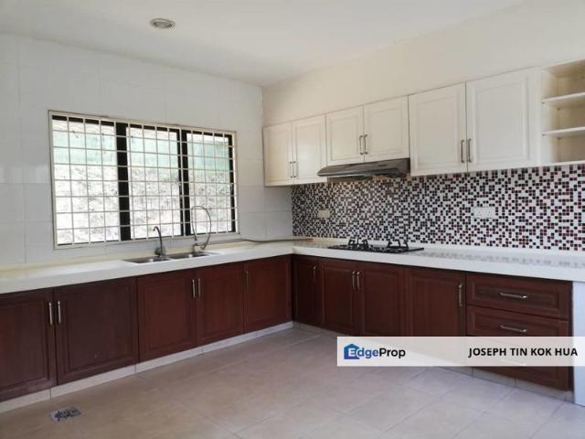 House for sale in Country Heights Damansara, Kuala Lumpur