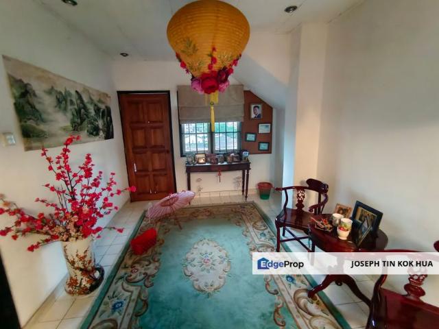 House for sale in Country Heights Damansara, Kuala Lumpur