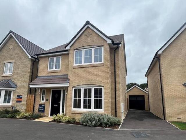 House for sale in Peterborough, Cambridgeshire and Peterborough