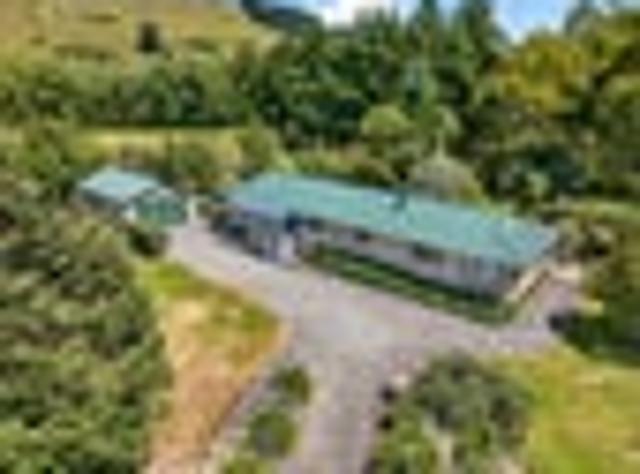 House for sale in Carterton District, Wellington