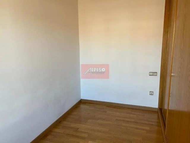 Apartamento en alquiler en As Lagoas, Ourense