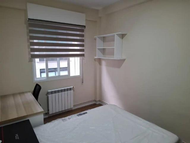Apartamento en alquiler en A Ponte, Ourense