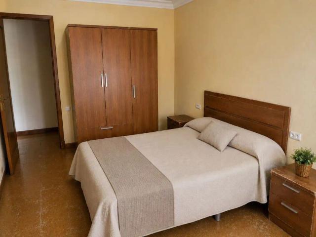 Apartamento en alquiler en A Ponte, Ourense