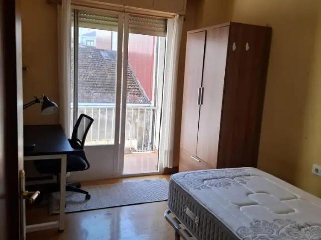 Apartamento en alquiler en A Ponte, Ourense