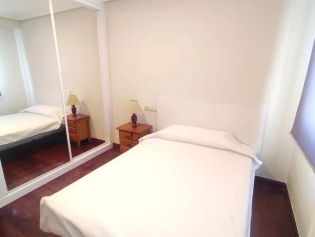 Apartamento en alquiler en As Lagoas, Ourense