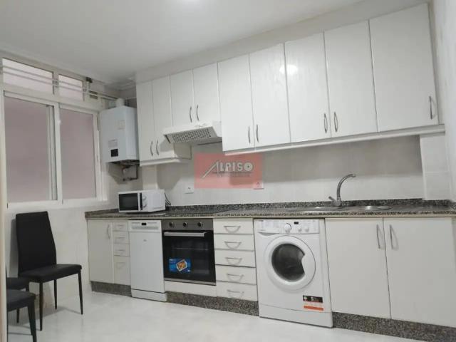 Apartamento en alquiler en A Ponte, Ourense