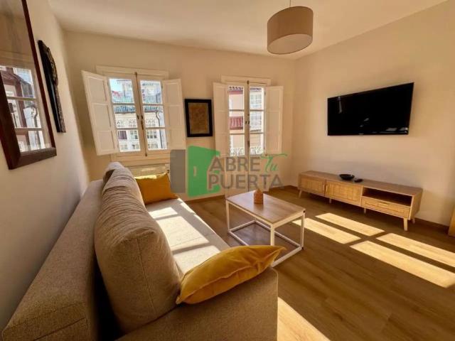 Apartamento en alquiler en Centro, Ourense