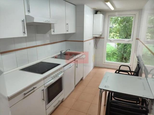 Apartamento en alquiler en Montealegre, Ourense