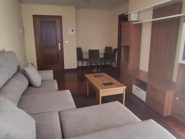 Apartamento en alquiler en Centro, Ourense