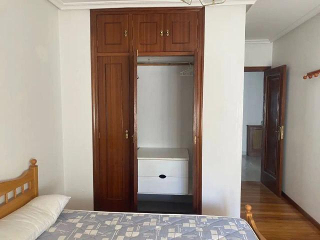 Apartamento en alquiler en As Lagoas, Ourense