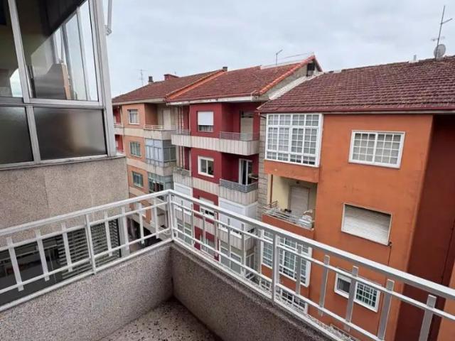 Apartamento en alquiler en O Vinteún, Ourense