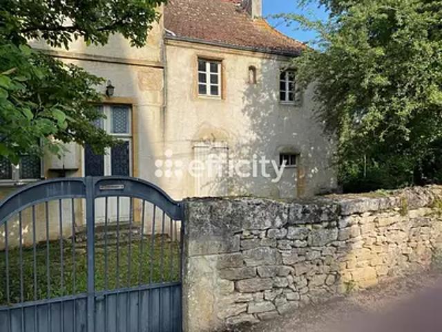 Maison vente à Charolles, Ouroux-sous-le-bois-sainte-marie