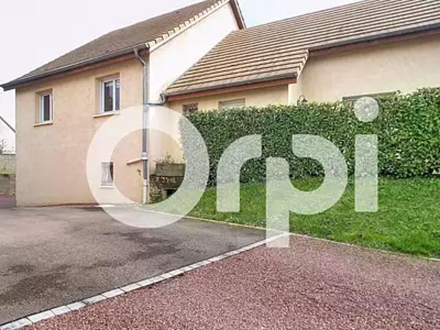 Maison vente à Louhans-Châteaurenaud, Ouroux-sur-saône