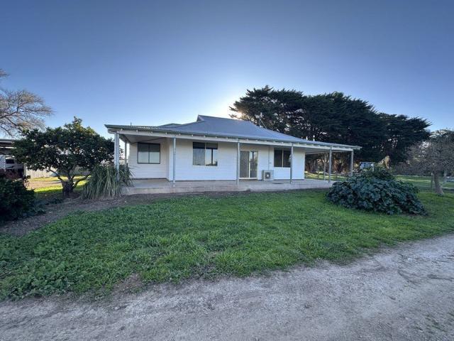 House for rent in Riverslea, Victoria