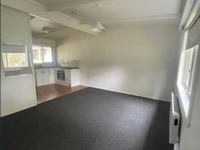 Apartment for rent in Kalimna West, Victoria
