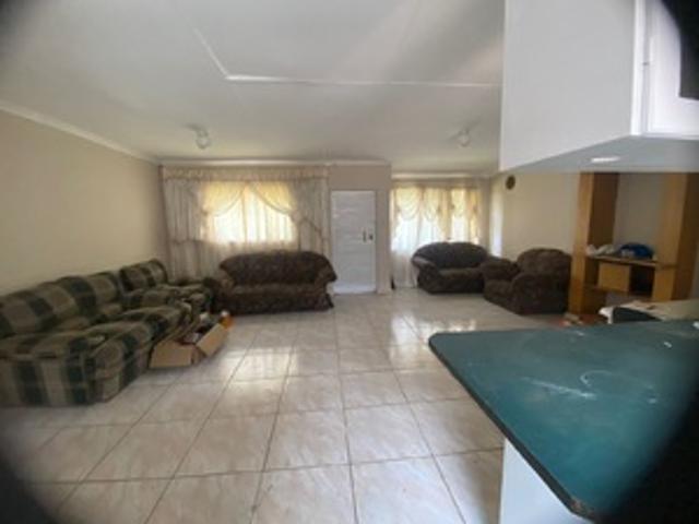 Property for rent in Lenasia, Gauteng