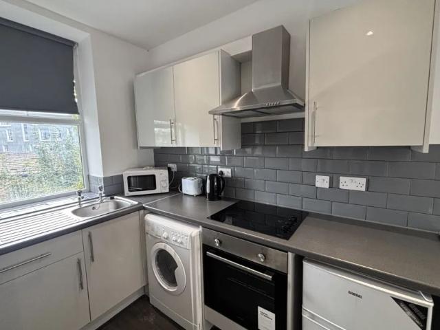 Apartment for rent in Springwood, Huddersfield
