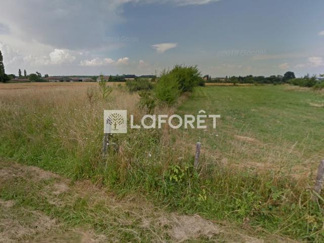Terrain vente à Vitry-le-François, Outines