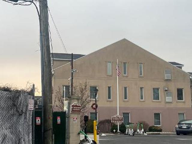 Condo for sale in The Bronx, Arverne