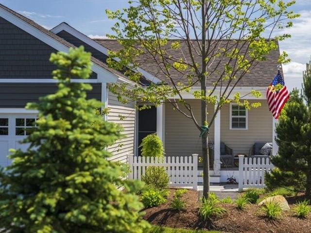 Condo for sale in Manomet, Massachusetts