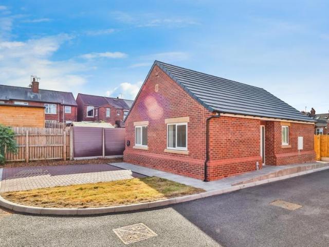 Bungalow for sale in Kedleston, East Midlands