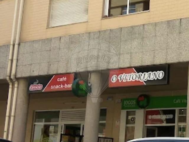 Loja venda em Infantas, Guimarães