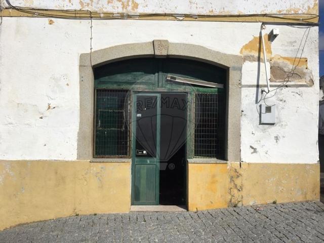 Ponto Comercial venda em Portalegre, Santa Eulália