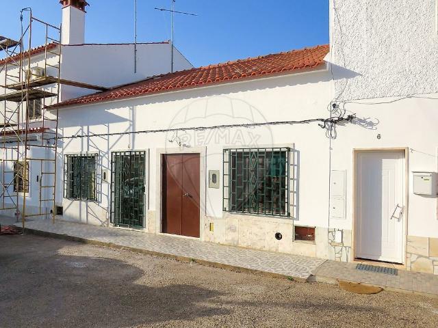 Loja venda em Estremoz, Évora