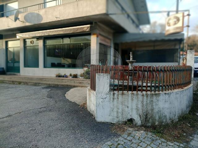 Loja venda em Monte Córdova, Santo Tirso