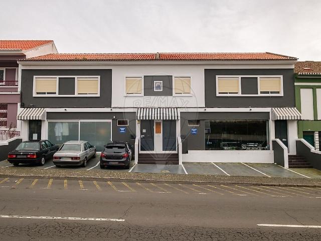 Loja venda em Angra (Nossa Senhora da Conceição), Angra do Heroísmo